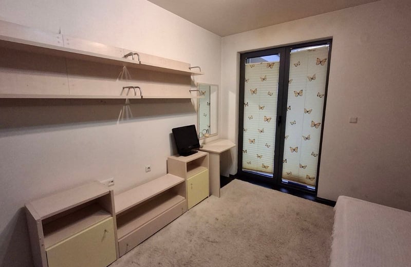 Location d’un appartement élégant de 3 pièces, 95 m², centre-ville, Varna, Bulgarie